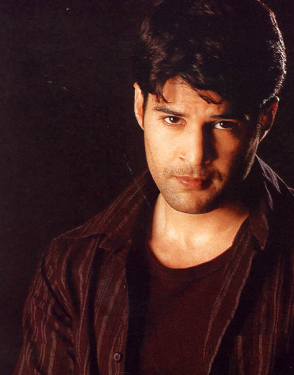 "The drugs, alcohol and sex in Soundtrack was toned down" - Rajeev Khandelwal